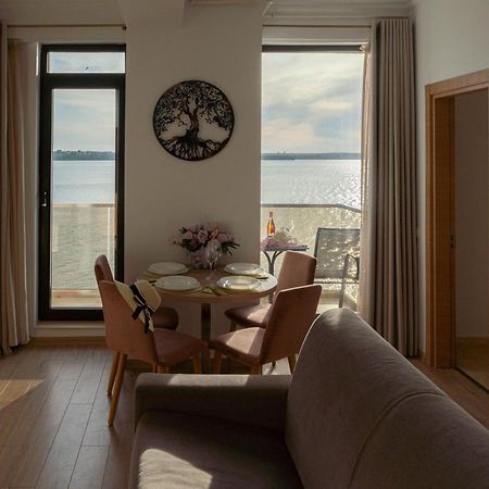 Apartament Le Bonheur Mamaia Esterno foto