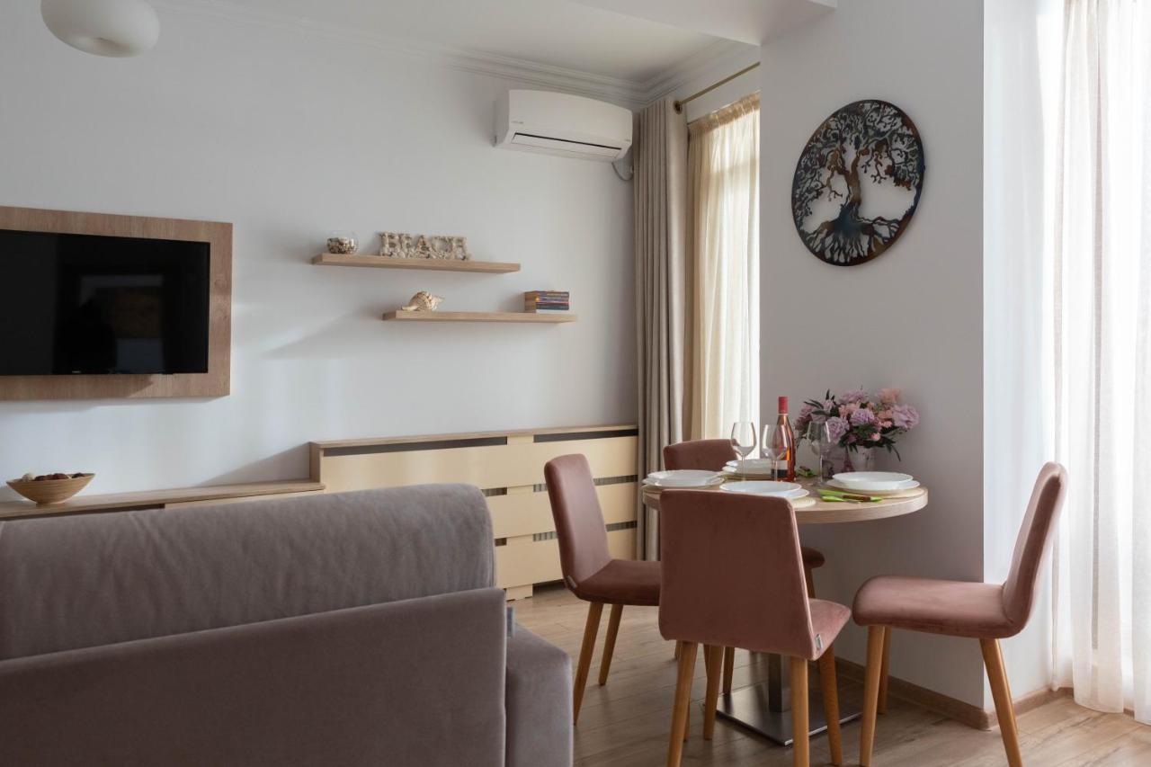 Apartament Le Bonheur Mamaia Esterno foto