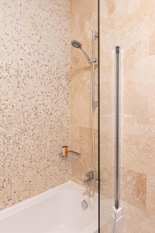 Apartament Le Bonheur Mamaia Esterno foto