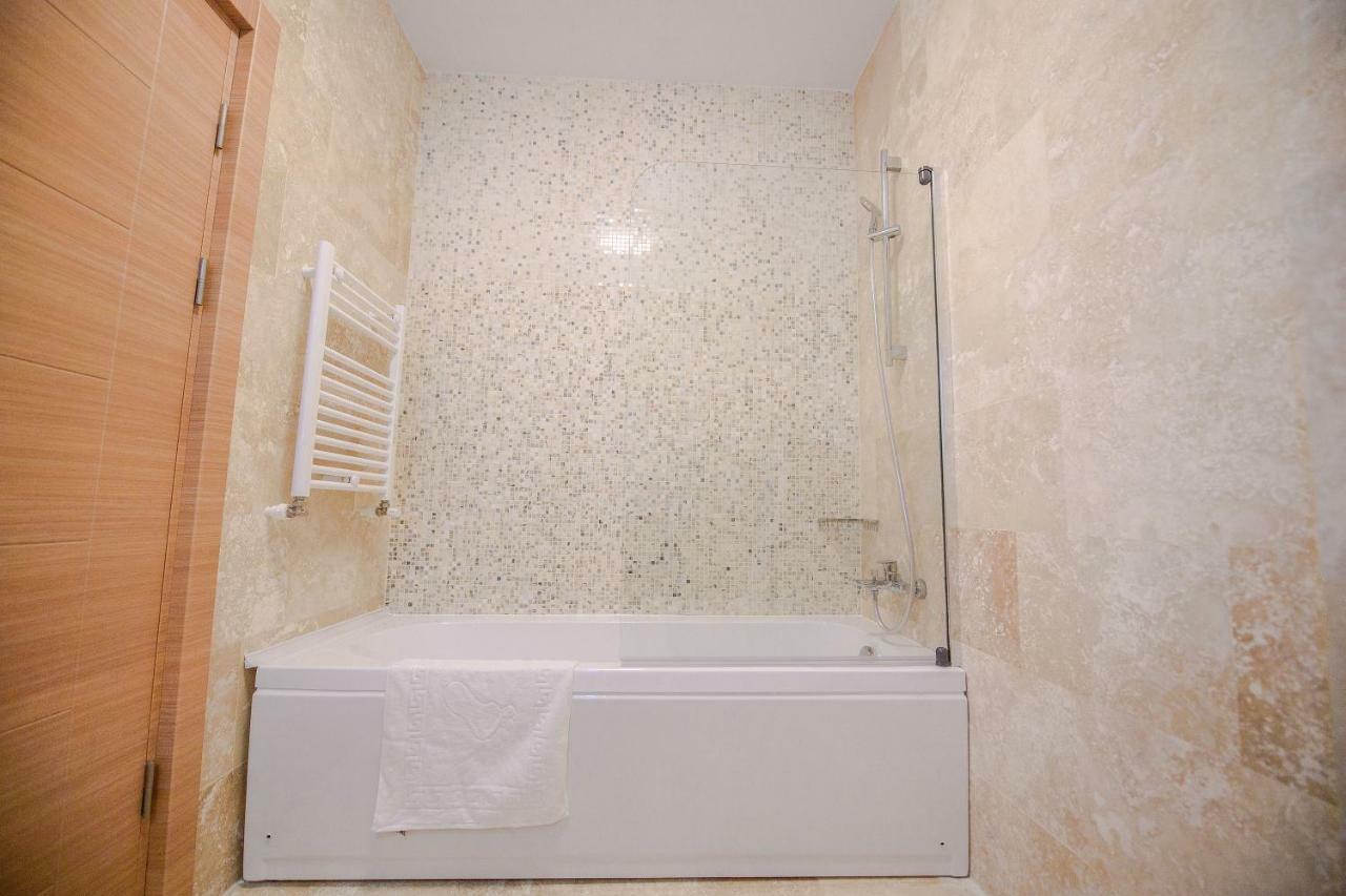 Apartament Le Bonheur Mamaia Esterno foto